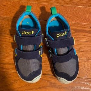 Boys PLAE sneaker